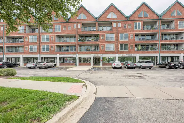 1111 Burlington Avenue #422, Lisle, IL 60532