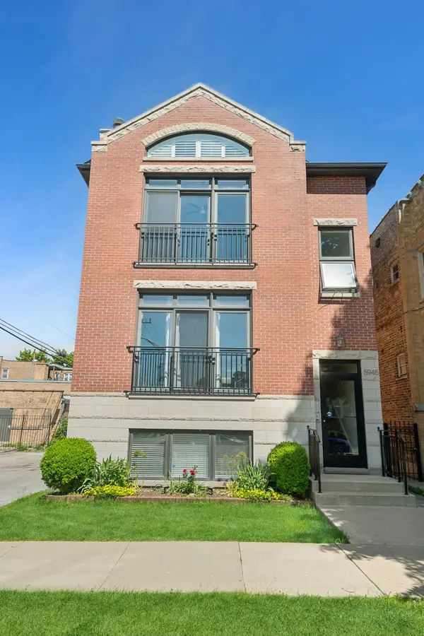 5945 N Campbell Avenue #3, Chicago, IL 60659
