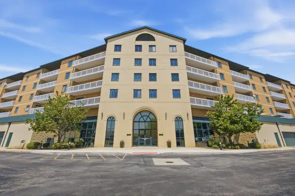 1500 S Ardmore Avenue #611, Villa Park, IL 60181