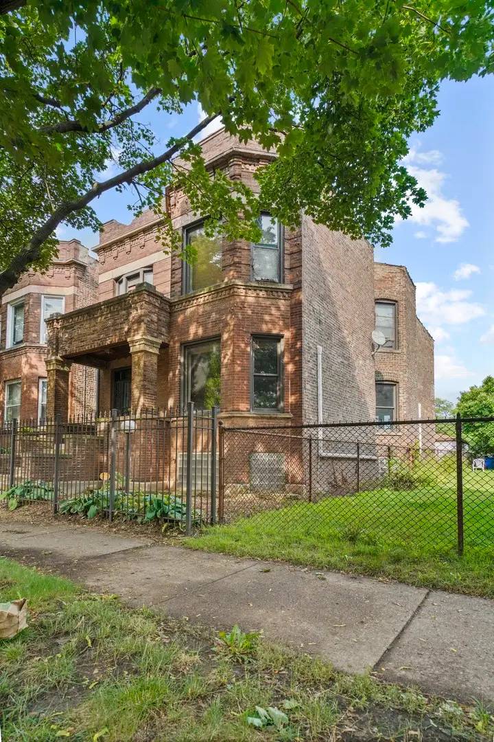 6215 S Evans Avenue, Chicago, IL 60637 - #2