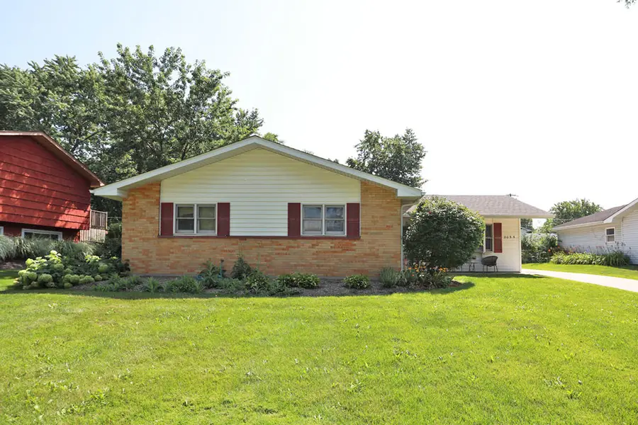 2055 Shepard Road, Hoffman Estates, IL 60169 - #2