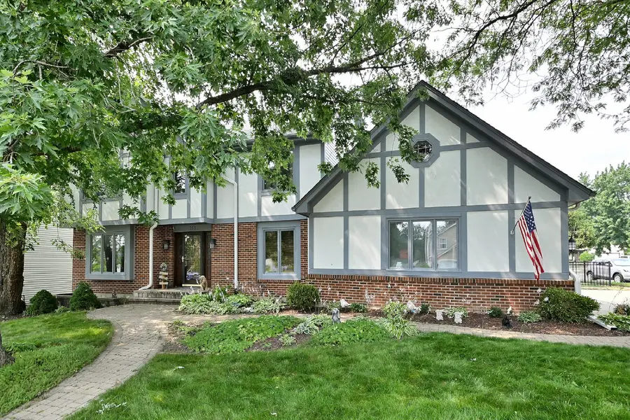 27W168 Chartwell Drive, Winfield, IL 60190 - #2