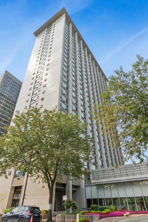 3600 N Lake Shore Drive #1308, Chicago, IL 60613