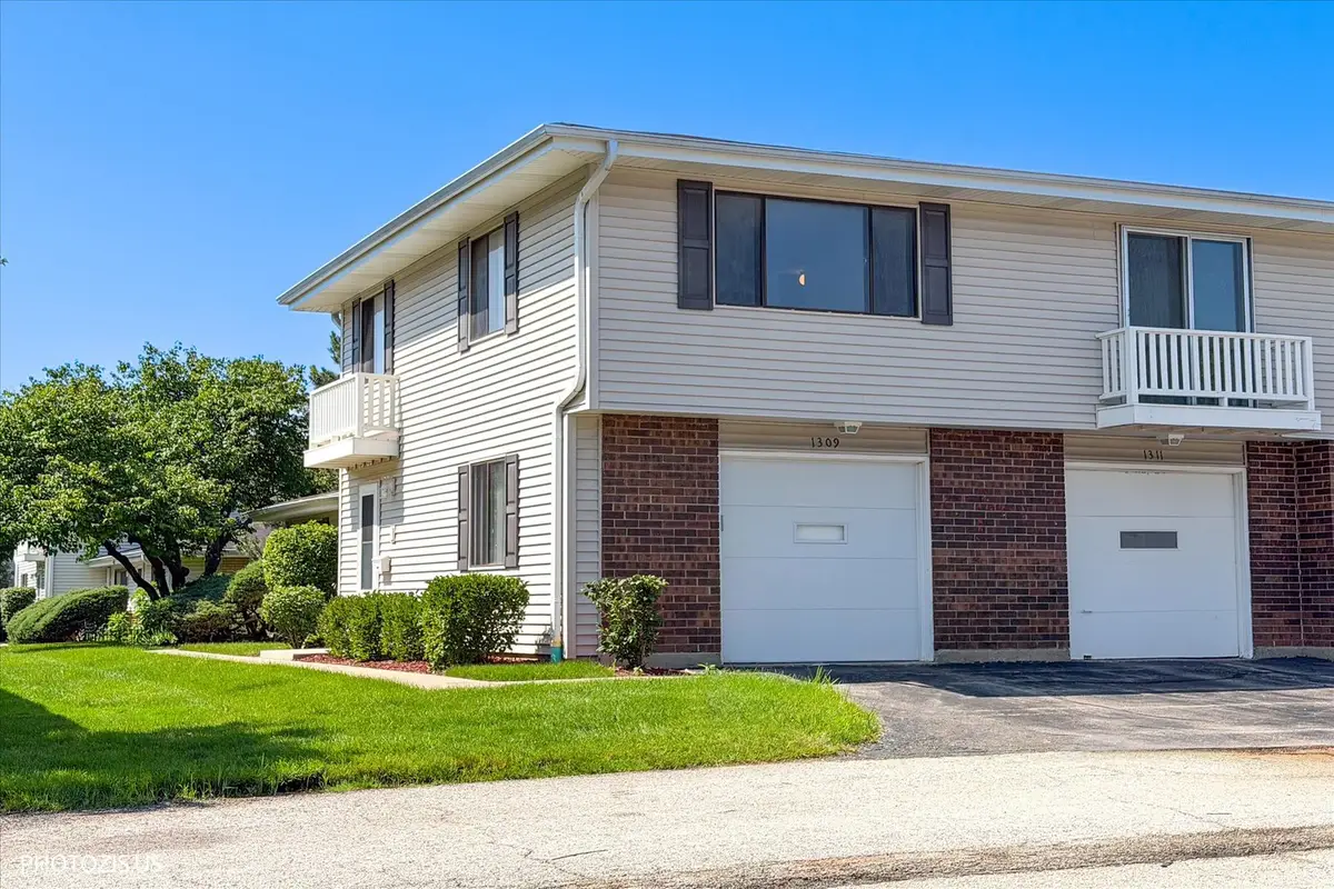 1309 Yarmouth Court #1309, Schaumburg, IL 60193 - #1