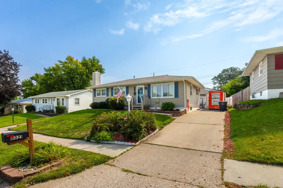 8021 8th Street W, Rock Island, IL 61201 - #3