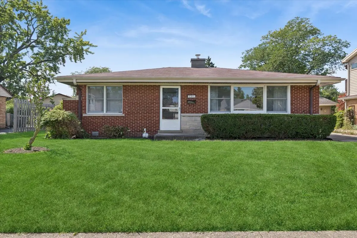 7311 Lake Street, Morton Grove, IL 60053 - #1
