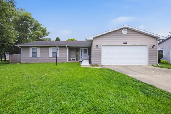 203 Ira Street, Urbana, IL 61802