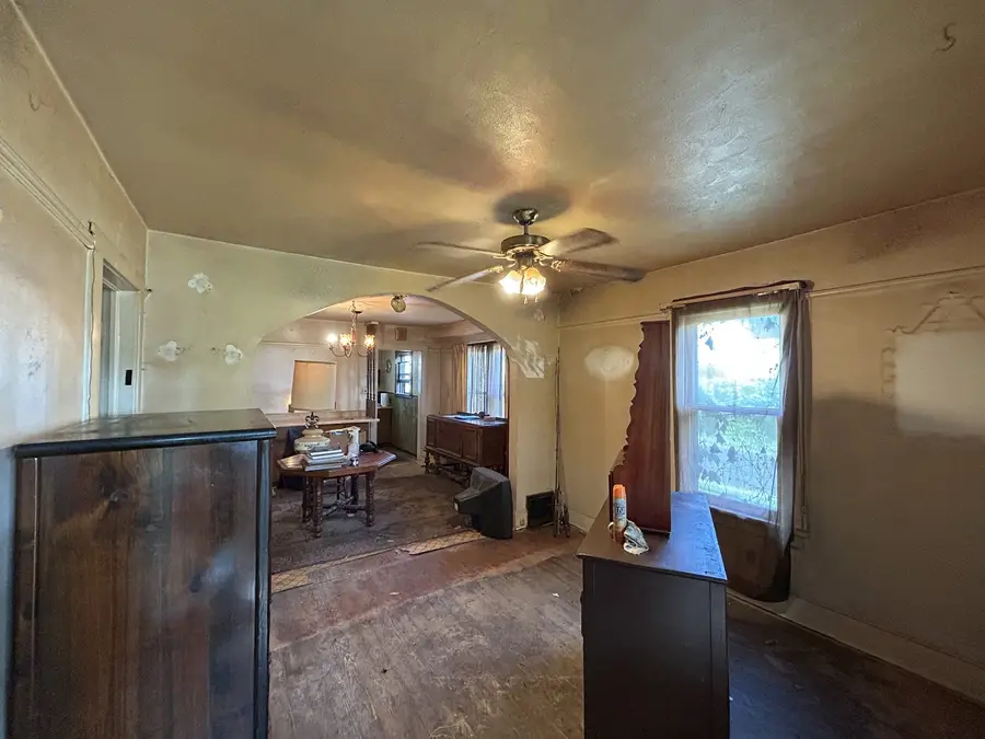 1801 Karo Street, Pekin, IL 61554 - #2