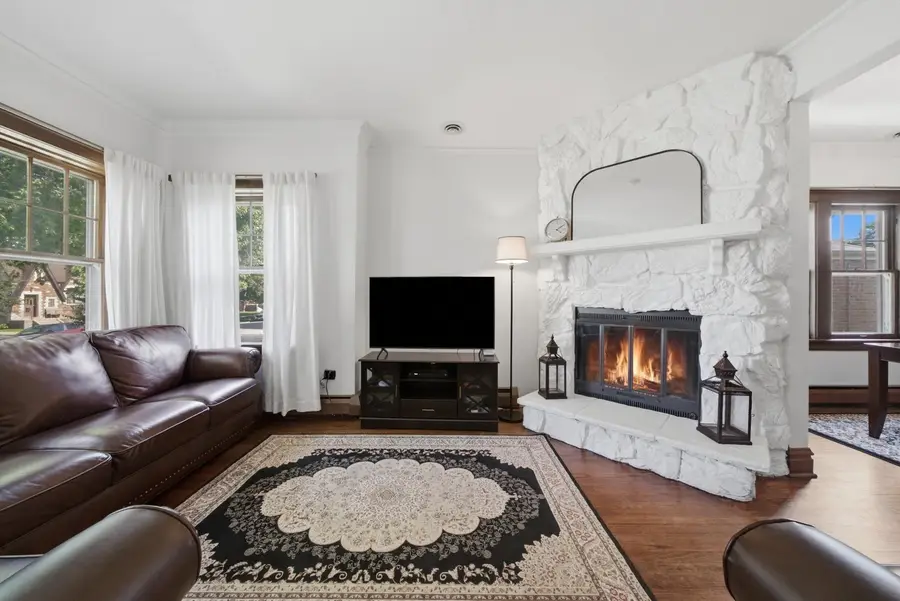 3616 Wisconsin Avenue, Berwyn, IL 60402 - #2