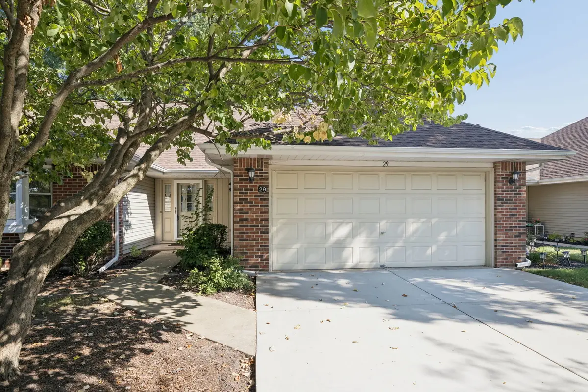 29 Fallcreek Circle, Montgomery, IL 60538 - #1