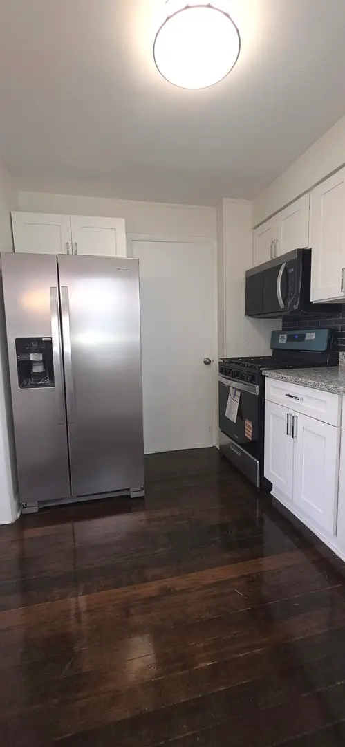 10118 S Luella Avenue, Chicago, IL 60617 - #3