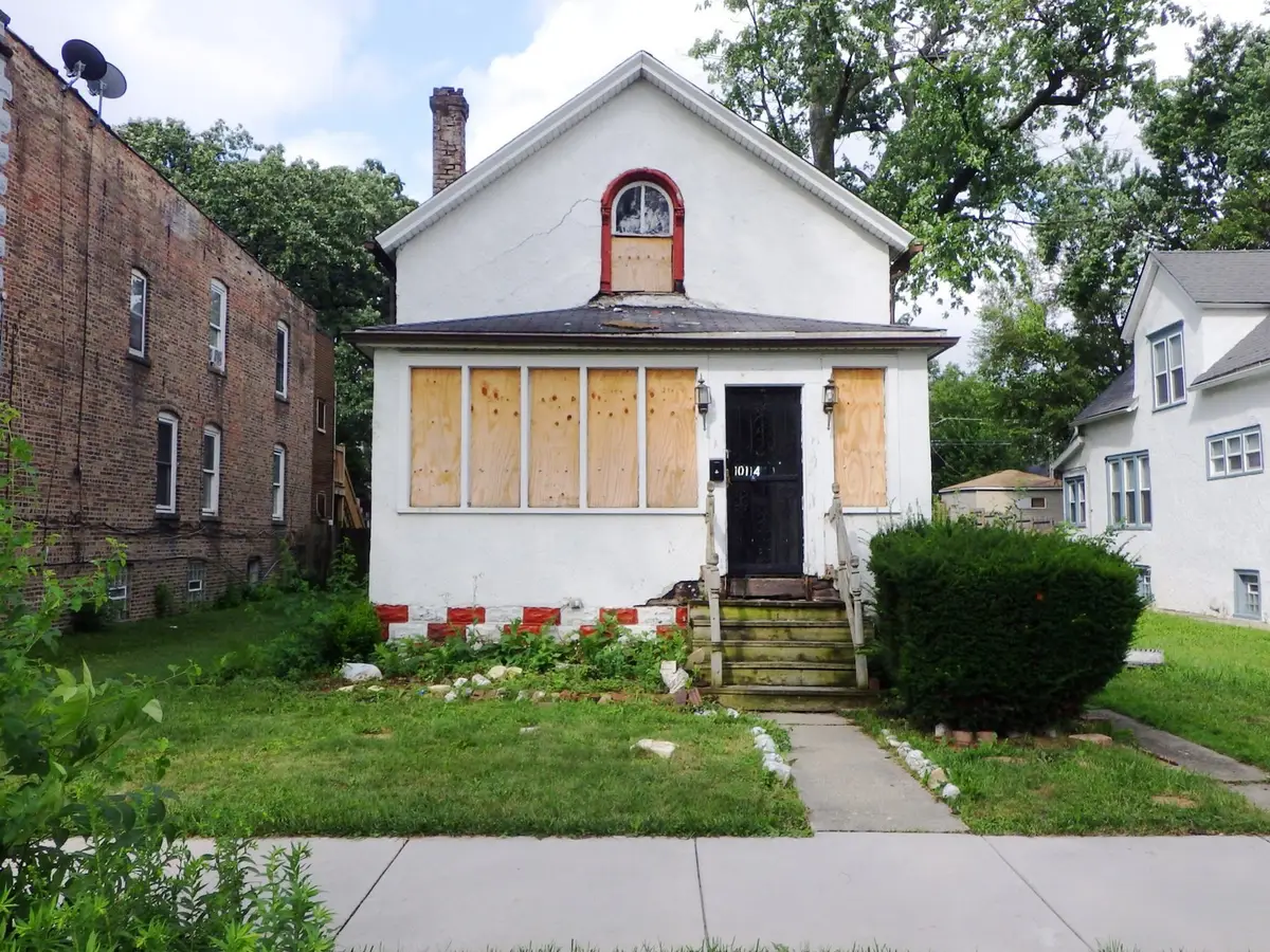 10114 S Winston Avenue, Chicago, IL 60643 - #1