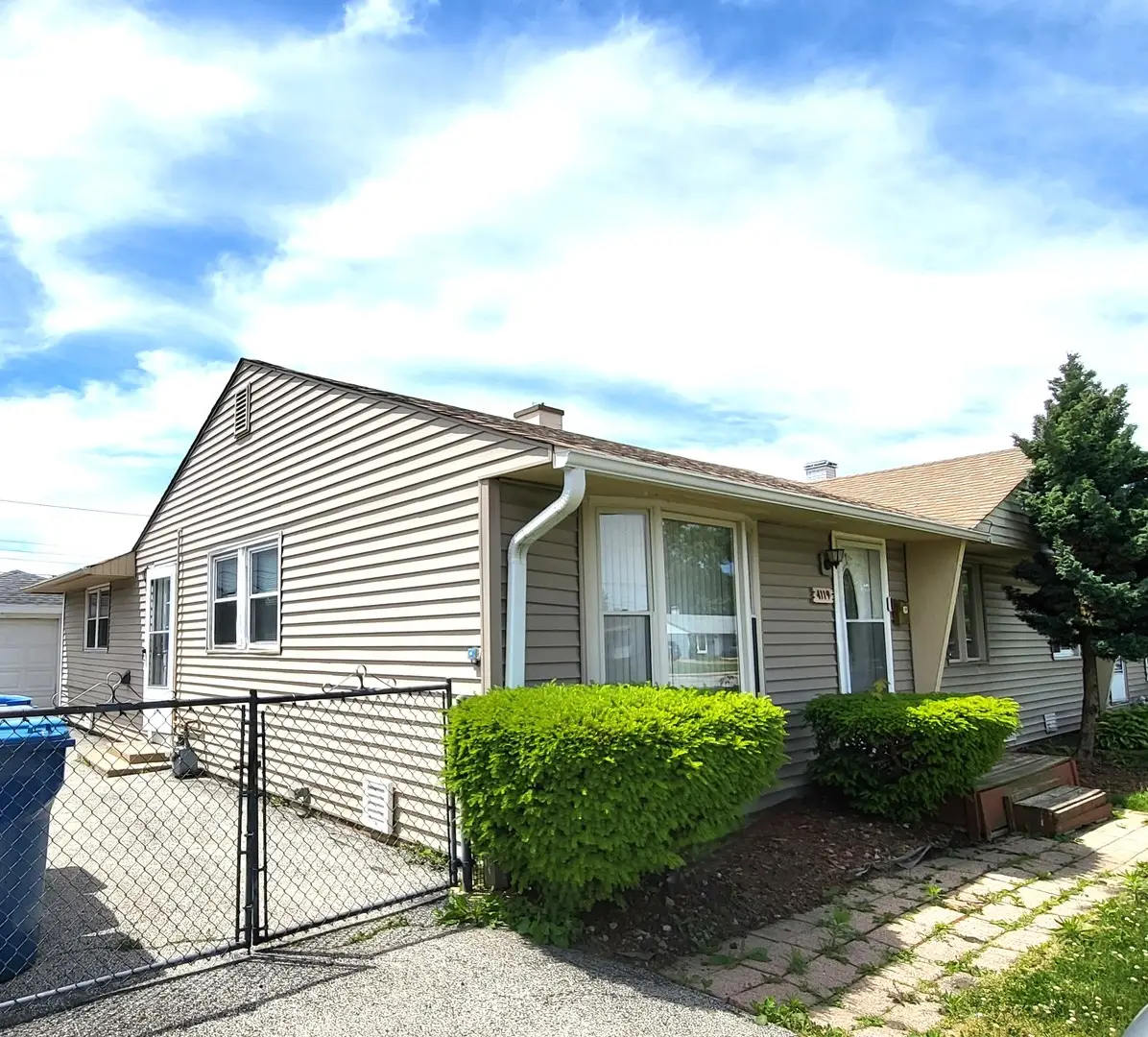 4119 W 89th Place, Hometown, IL 60456 - #1