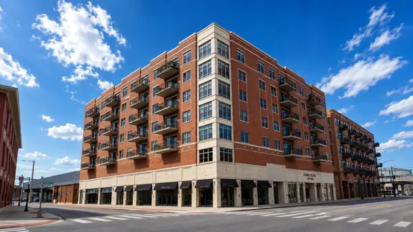 2322 S Canal Street #708, Chicago, IL 60616