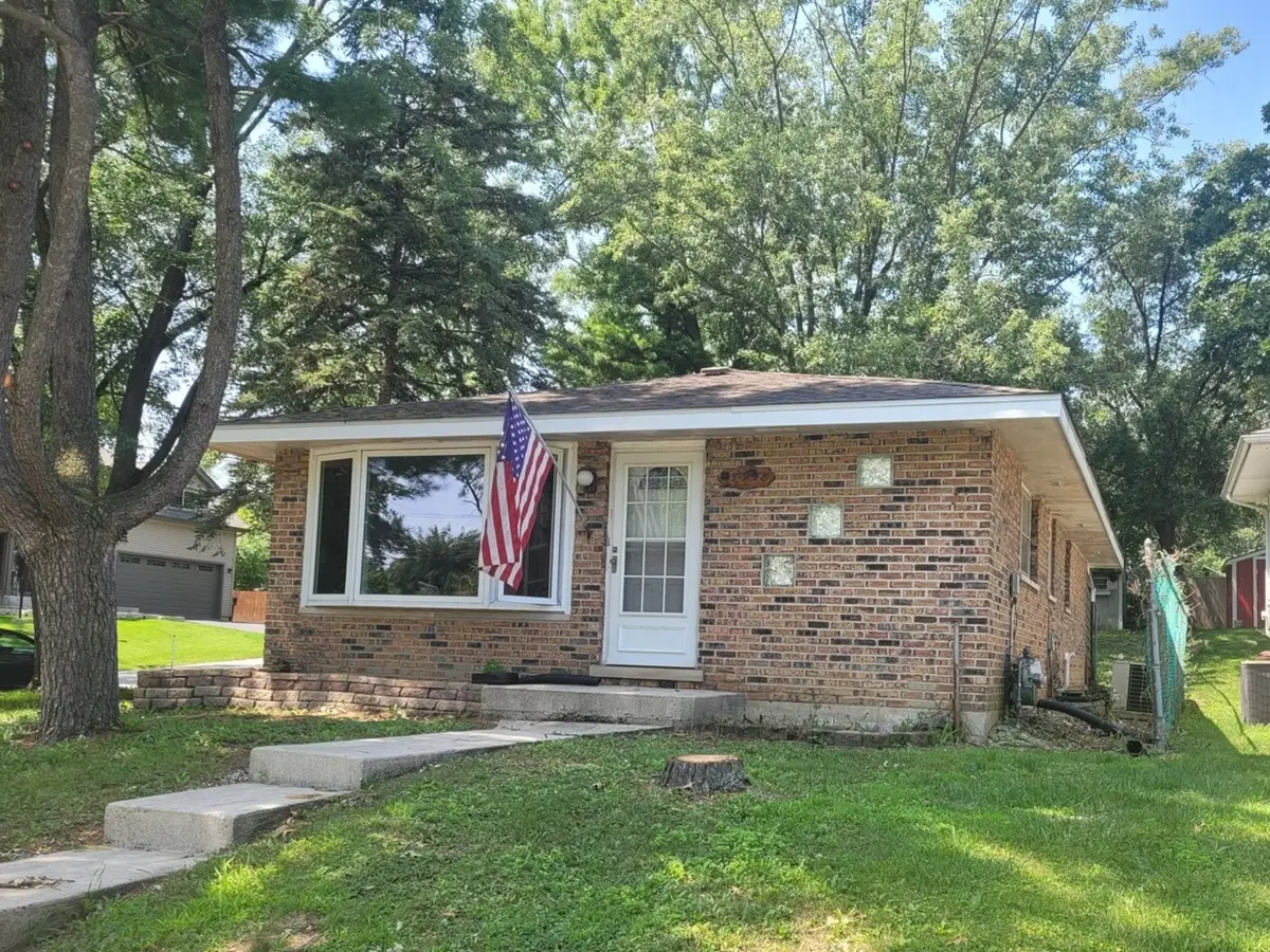 15948 Grove Avenue, Oak Forest, IL 60452 - #1