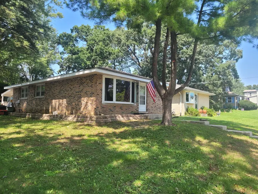 15948 Grove Avenue, Oak Forest, IL 60452 - #2