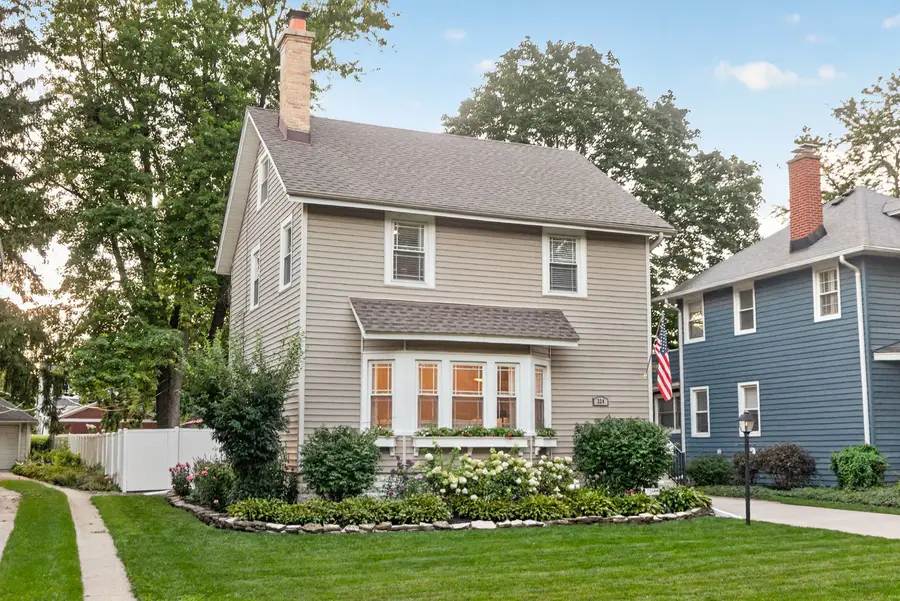 324 N Myrtle Avenue, Elmhurst, IL 60126 - #3