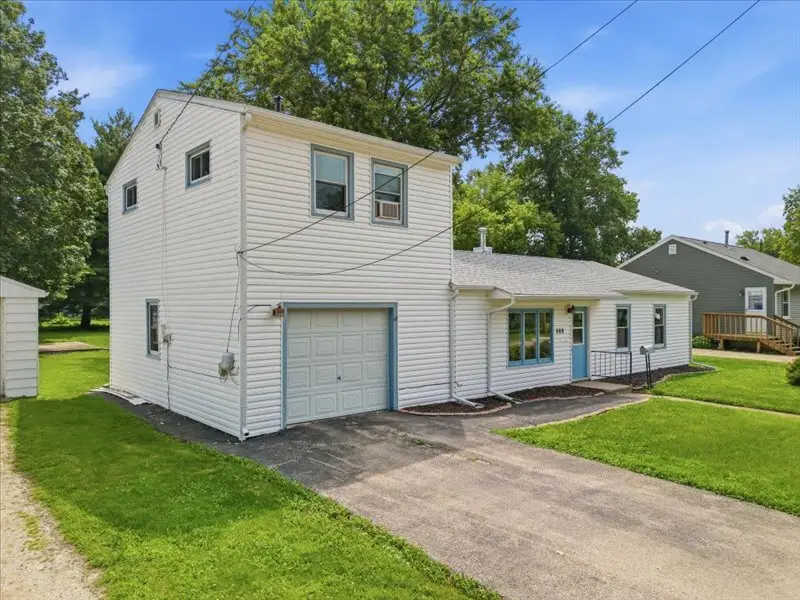 505 S 10th Street, Oregon, IL 61061 - #3