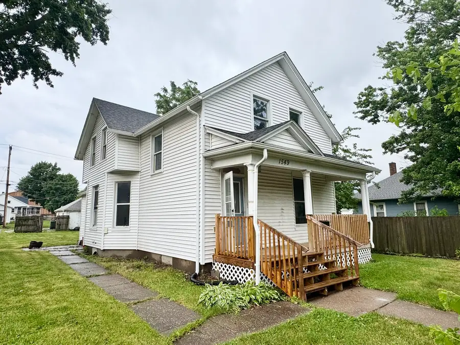 1549 W 14th Street, Davenport, IA 52804 - #2