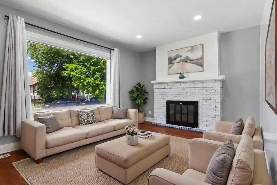 9913 S Parnell Avenue, Chicago, IL 60628 - #2