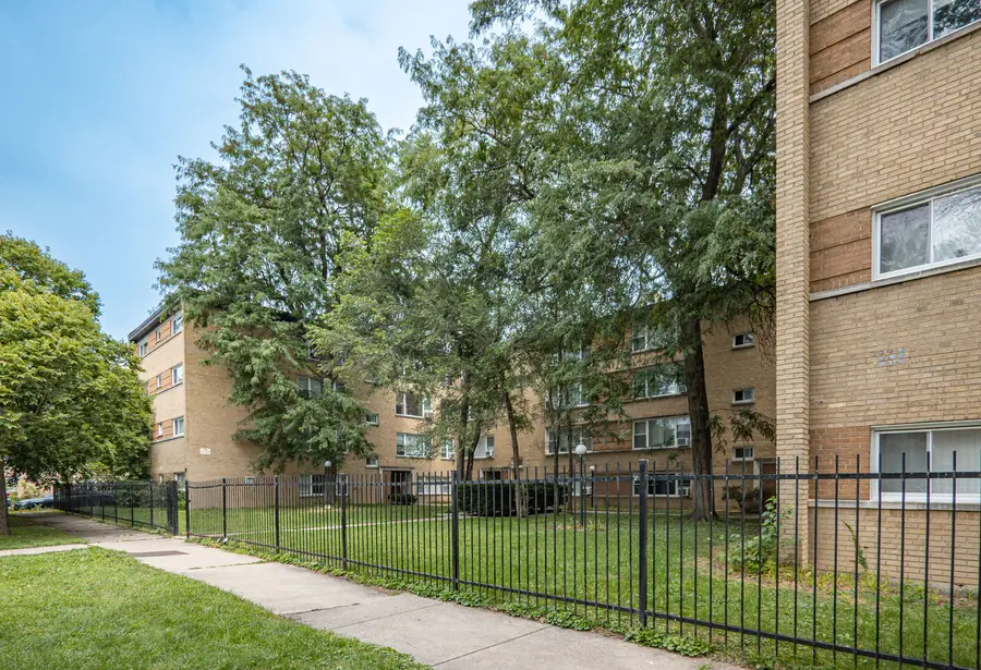6139 N Seeley Avenue #G, Chicago, IL 60659 - #2
