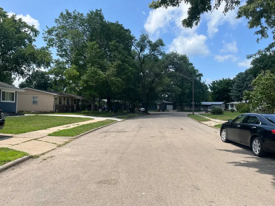 2916 Cameron Avenue, Rockford, IL 61101 - #2