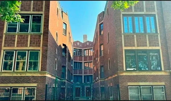 815 E 53rd Street E, Chicago, IL 60615