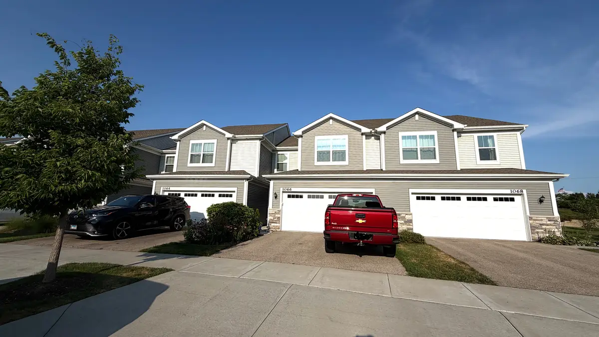 1066 Moraine Drive, South Elgin, IL 60177 - #1