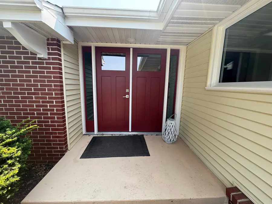 301 Stouffer Road, Sterling, IL 61081 - #3