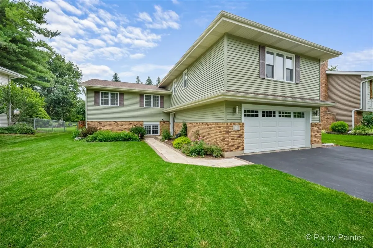 640 Ash Street, Algonquin, IL 60102 - #1