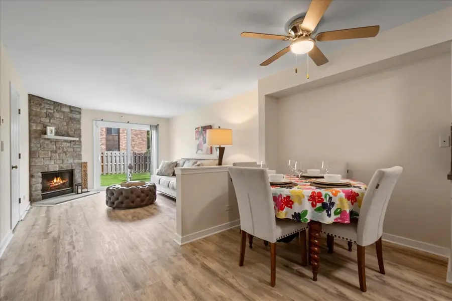 238 N Walnut Street #B, Bensenville, IL 60106 - #3