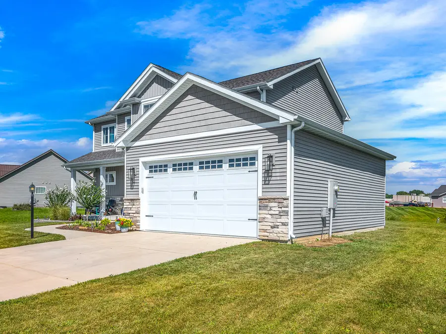 520 Prairie Meadows Drive, Heyworth, IL 61745 - #2
