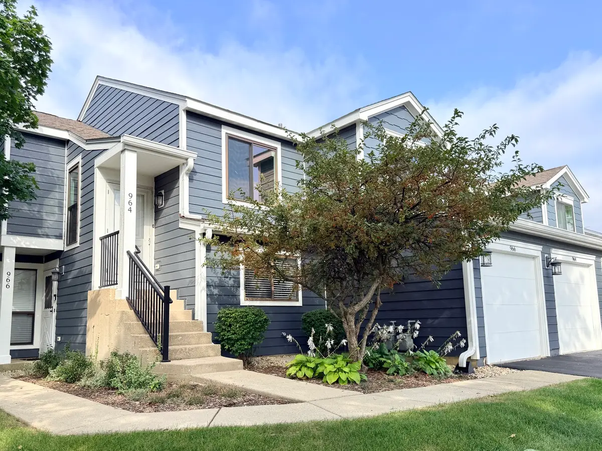 964 Brunswick Circle, Schaumburg, IL 60193 - #1