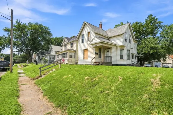 2014 Claussen Street, Davenport, IA 52802
