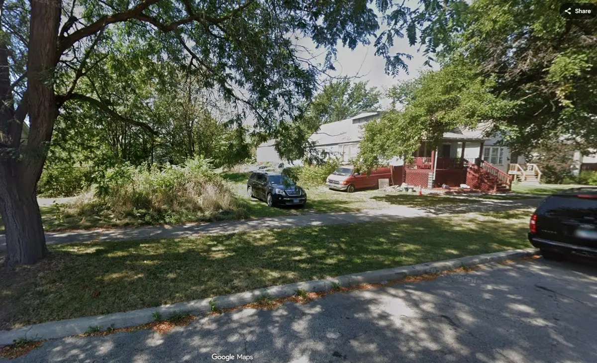 10742 S Lafayette Avenue, Chicago, IL 60628 - #1