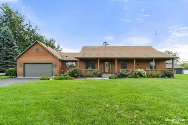 1684 Hilda Drive, Lake Holiday, IL 60548
