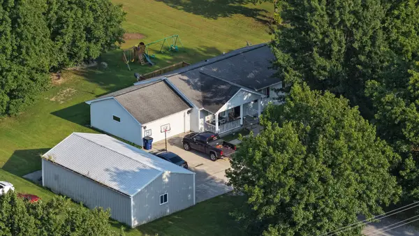 2218 S Thompsonville Road, Thompsonville, IL 62890