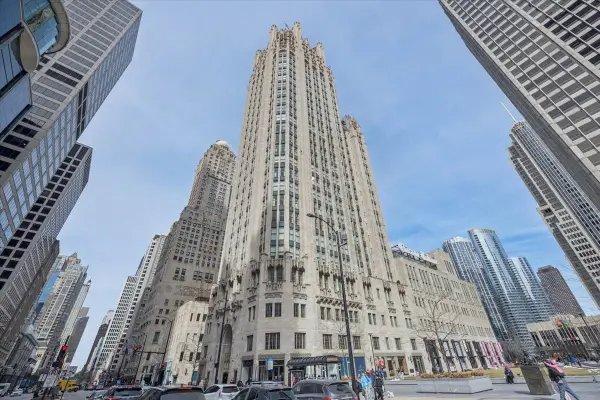 435 N Michigan Avenue #1008, Chicago, IL 60611