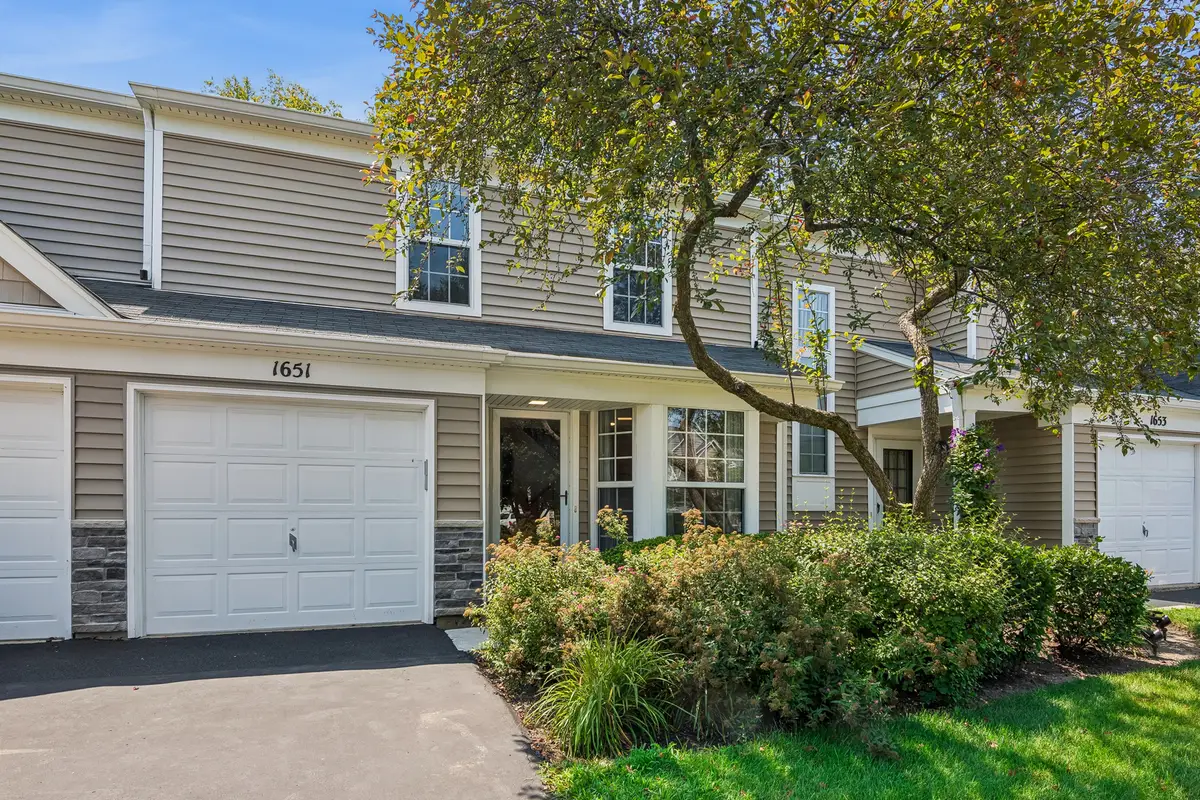 1651 College Green Drive, Elgin, IL 60123 - #1
