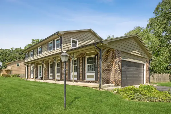 4808 Burman Drive, Crystal Lake, IL 60014