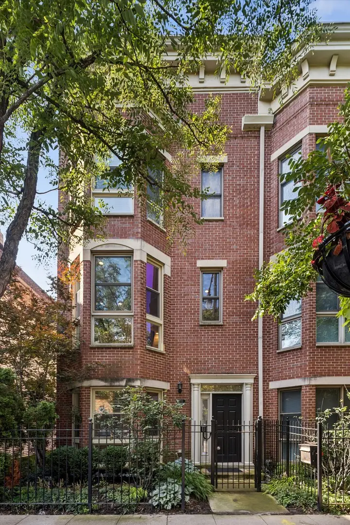 1711 W Belmont Avenue, Chicago, IL 60657 - #1