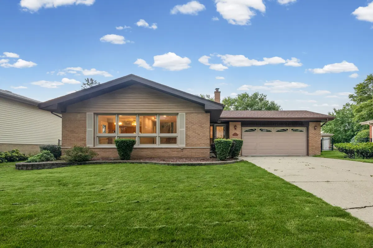 319 Gareth Lane, Schaumburg, IL 60193 - #1