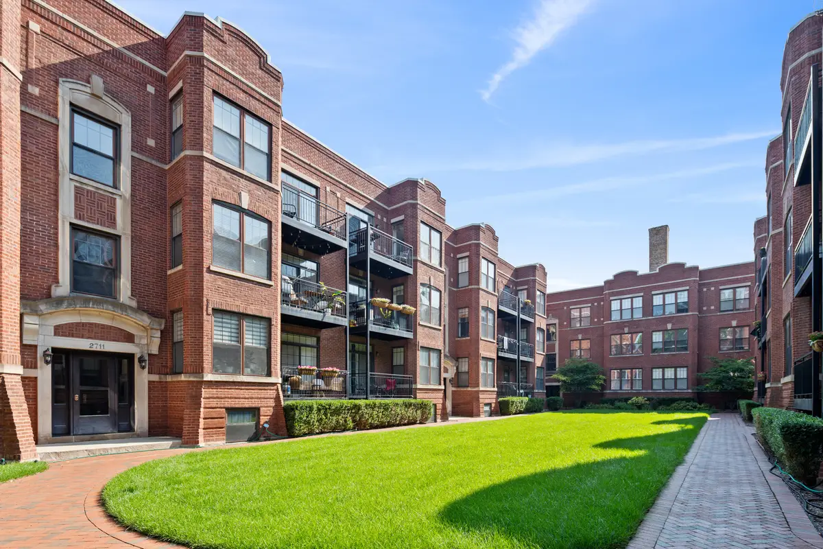 2709 N Mildred Avenue #3A, Chicago, IL 60614 - #1