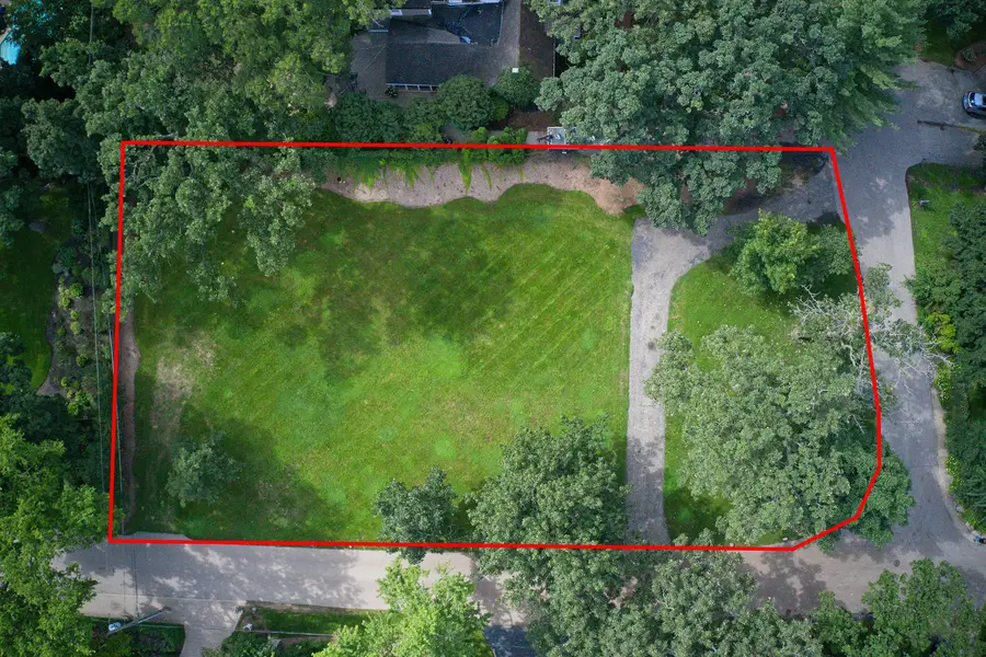 1577 S Shore Drive, Crystal Lake, IL 60014 - #2