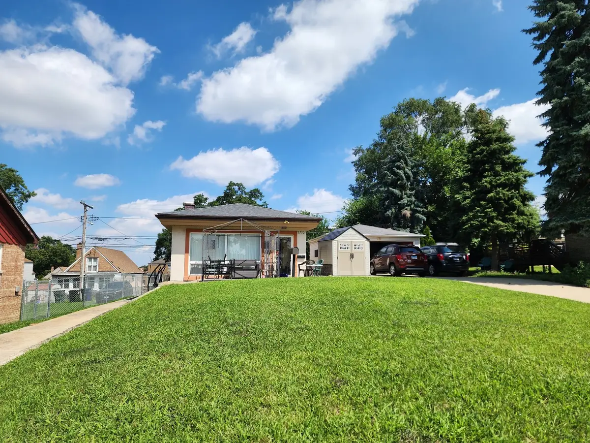 2720 W 96th Place, Evergreen Park, IL 60805 - #1