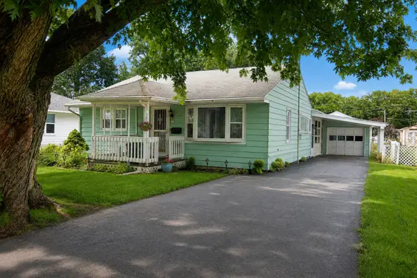 608 19th Avenue, Sterling, IL 61081