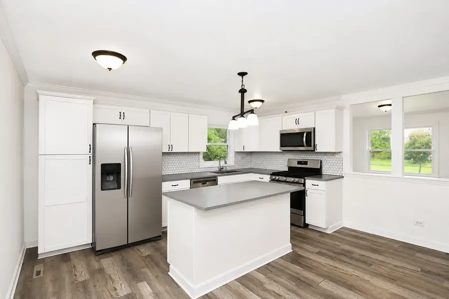 946 Harvard Lane, Matteson, IL 60443 - #3