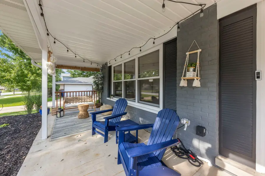 6S165 Lakewood Drive, Naperville, IL 60540 - #2