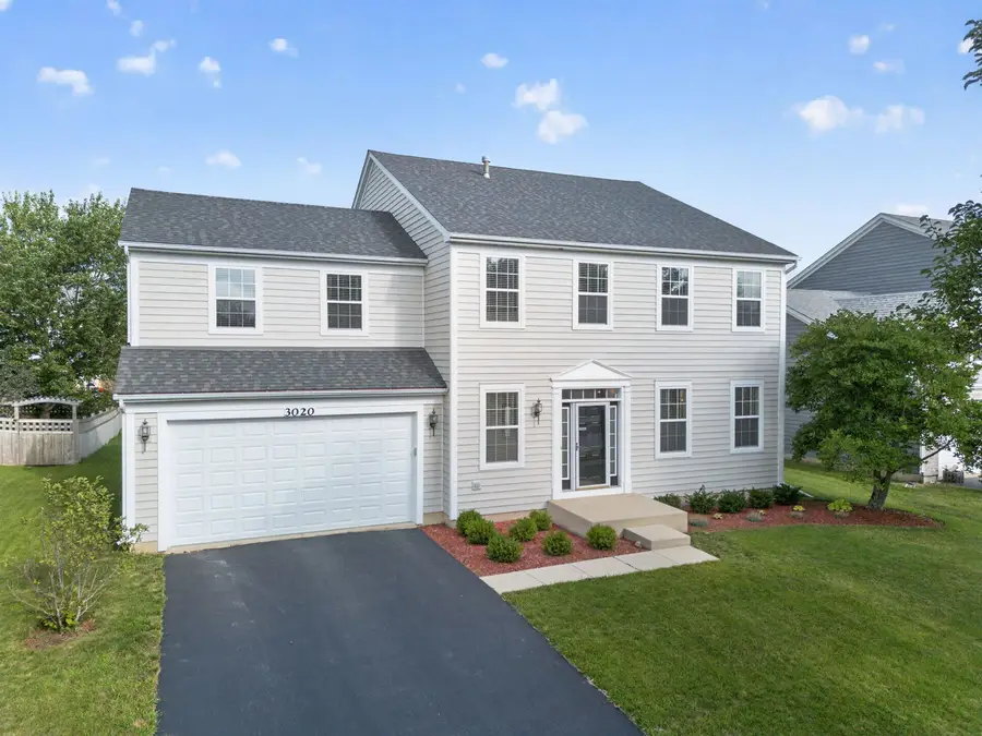 3020 Chalkstone Avenue, Elgin, IL 60124 - #3