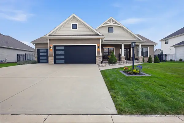 1104 Morningside Lane, Mahomet, IL 61853